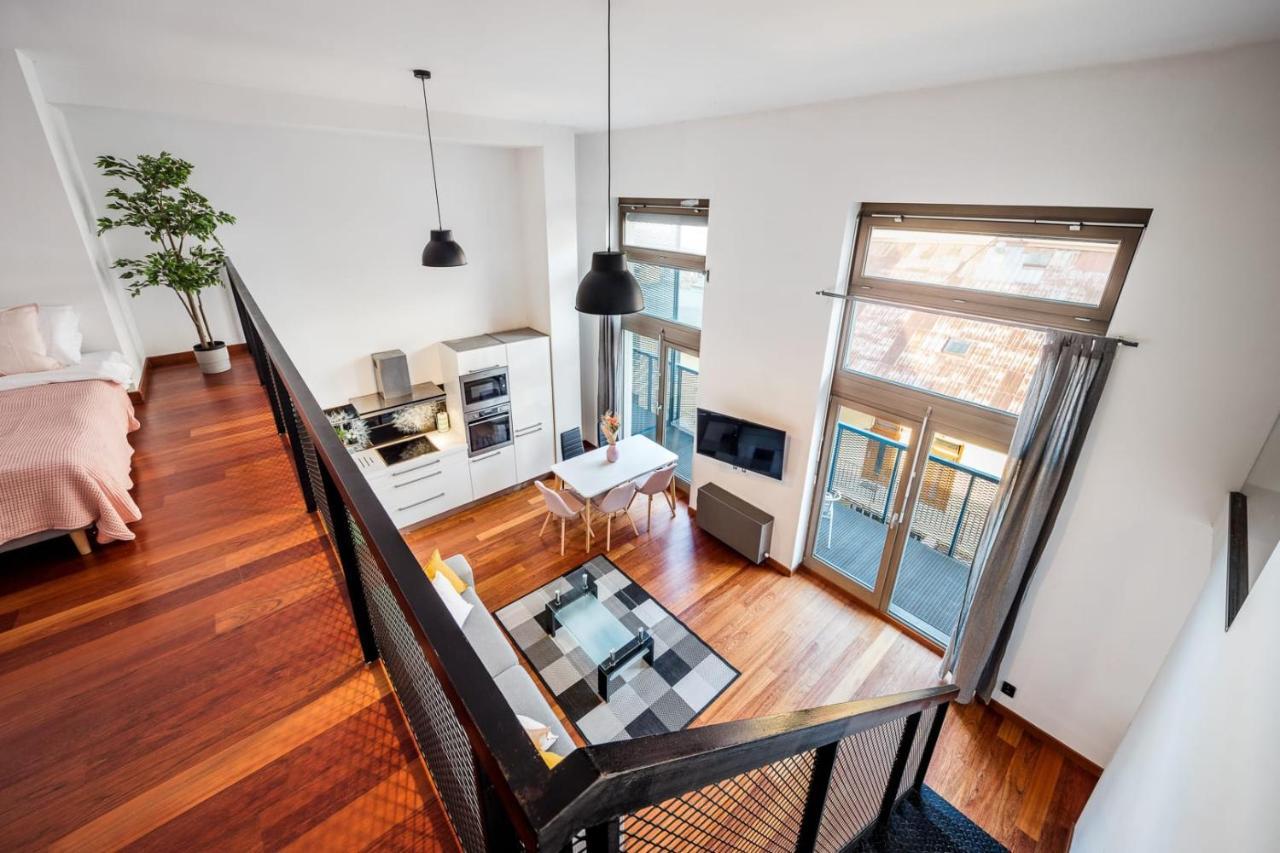 Duplex With 3 Bedrooms * Praha
